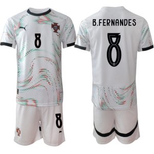Laatste Portugal Bruno Fernandes #8 Uitshirt 2025-2026 Korte Mouw (+ Korte Broeken) Kopen