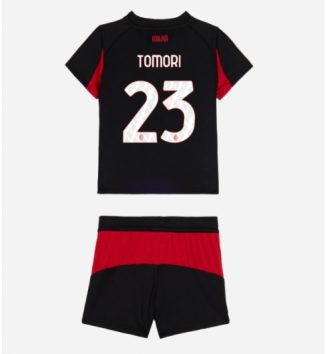AC Milan Fikayo Tomori #23 Thuis tenue Kids 2025-26 Voetbalshirt Korte Mouw + Shorts
