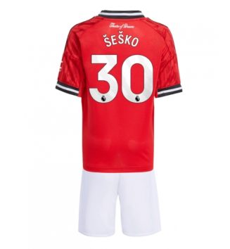 Manchester United Benjamin Sesko #30 Thuis tenue Kids 2025-26 Voetbalshirt Korte Mouw + Shorts