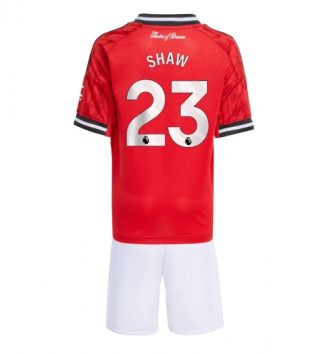 Manchester United Luke Shaw #23 Thuis tenue Kids 2025-26 Voetbalshirt Korte Mouw + Shorts