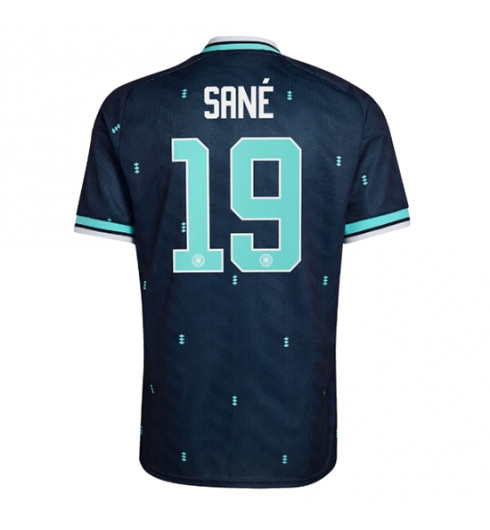 Duitsland Leroy Sane #19 Uit tenue WK 2026 Voetbalshirt Korte Mouw Duitsland Leroy Sane #19 Uit tenue WK 2026 Voetbalshirt Korte Mouw
